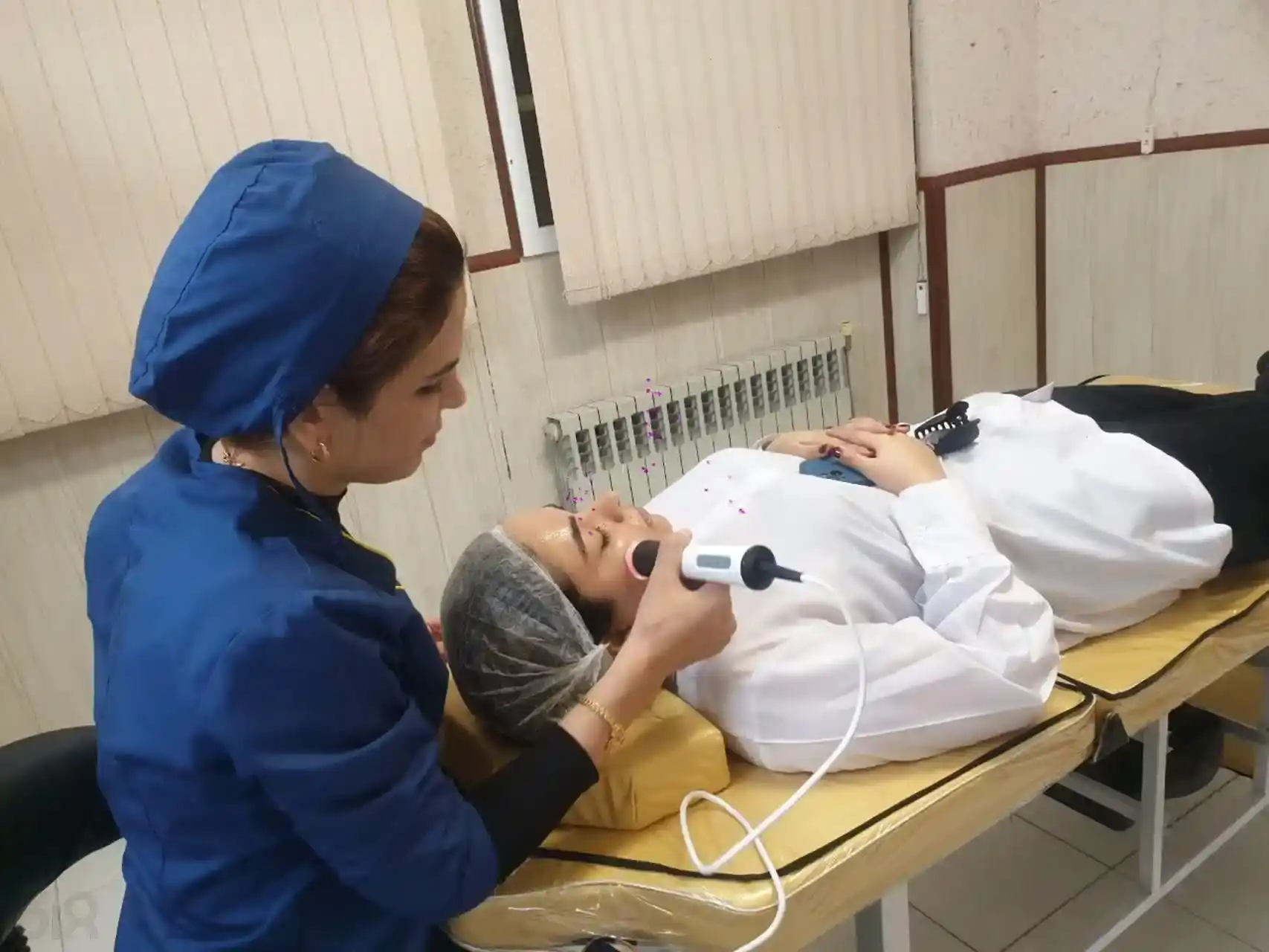 بهترین کلینیک لیزر مو زاید در یزد